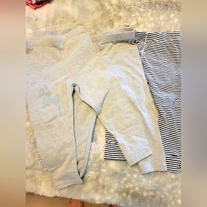 Set of 3 size 18 month good used condition leggings